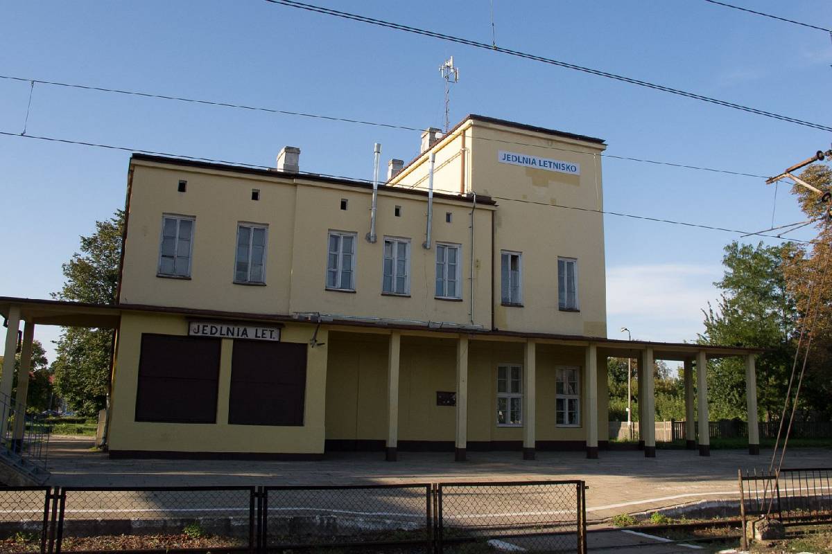 Wieś JedlniaLetnisko Szlaki turystyczne Mazowsza